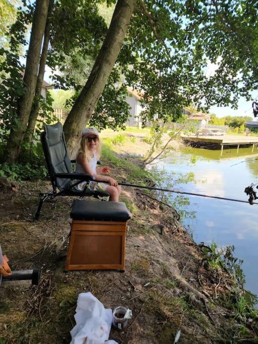 *l'ecrin De L'etang* Depaysement Assure * Bourbourg